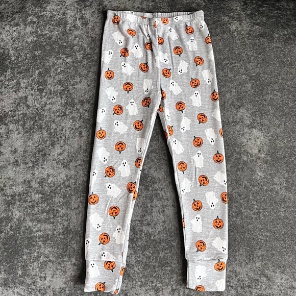 NWT Kid’s Rae Dunn Boo Crew Pajamas - Picture 6 of 11